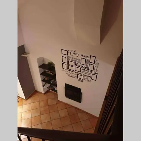 T5 En Duplex Avec Terrasse Couverte *