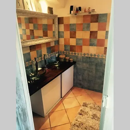 펜션 T5 En Duplex Avec Terrasse Couverte 디뉴레뱅